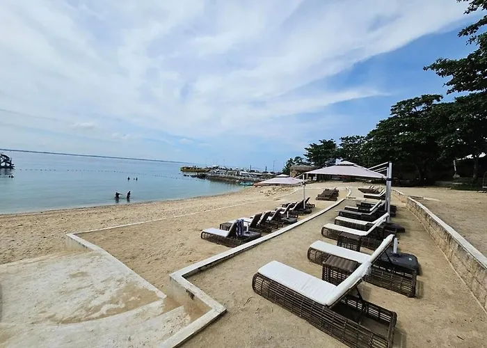 Aparthotel Mactan Newtown