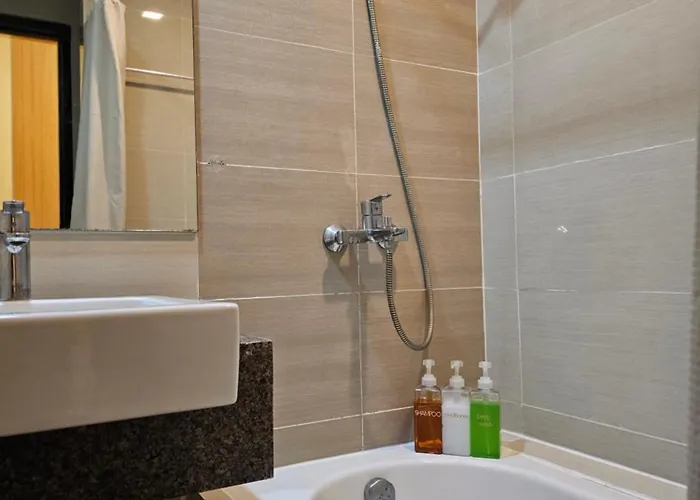 Aparthotel Mactan Newtown Punta Engano (Mactan)